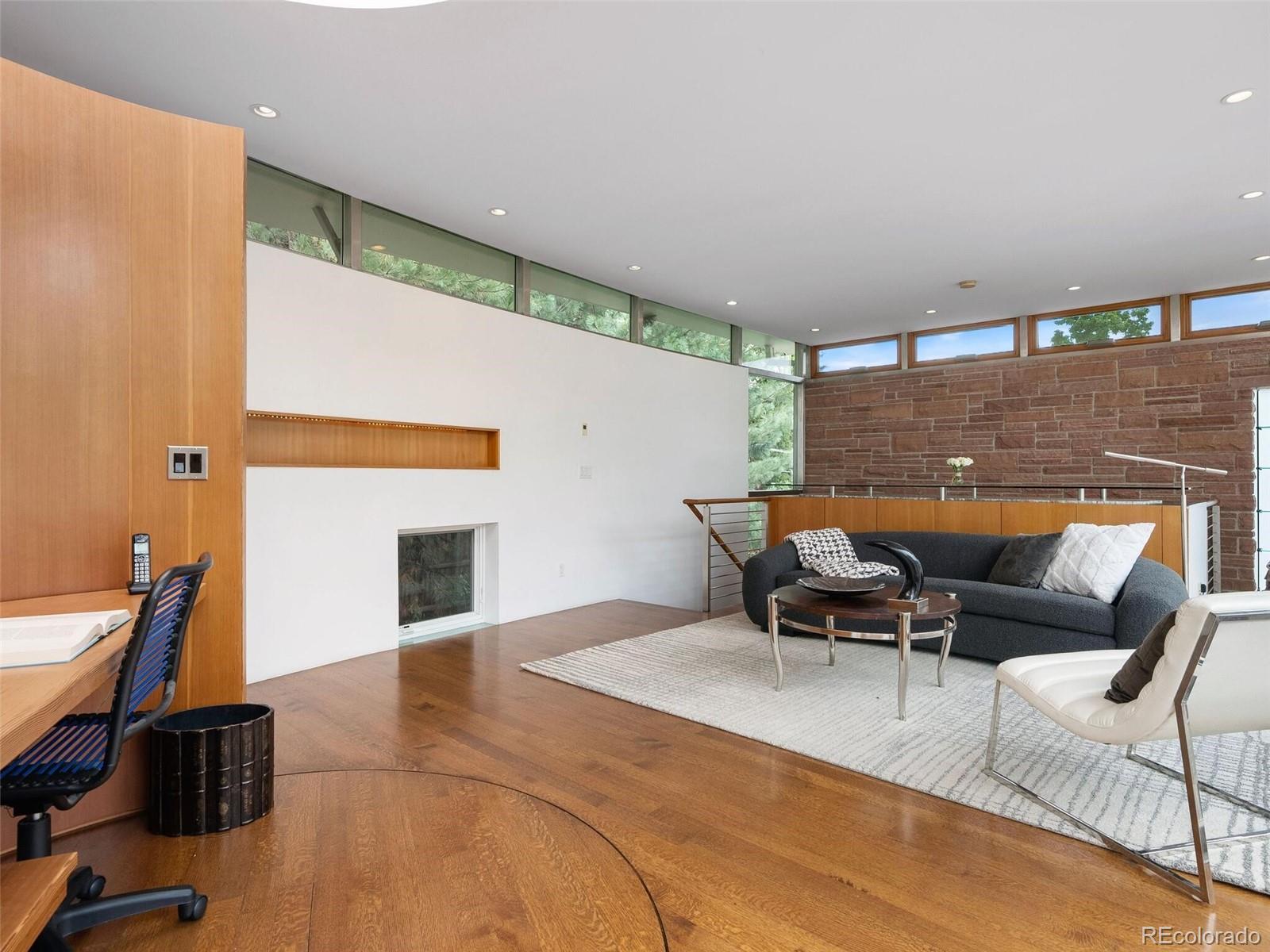 62 S Ash Street