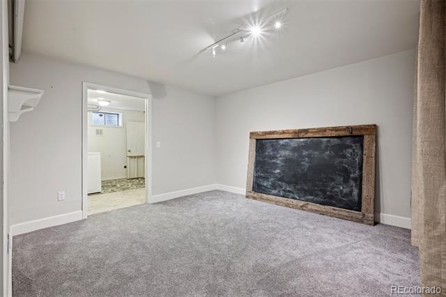 6970 S Eudora Street