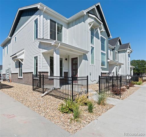 1998 S Poplar Court