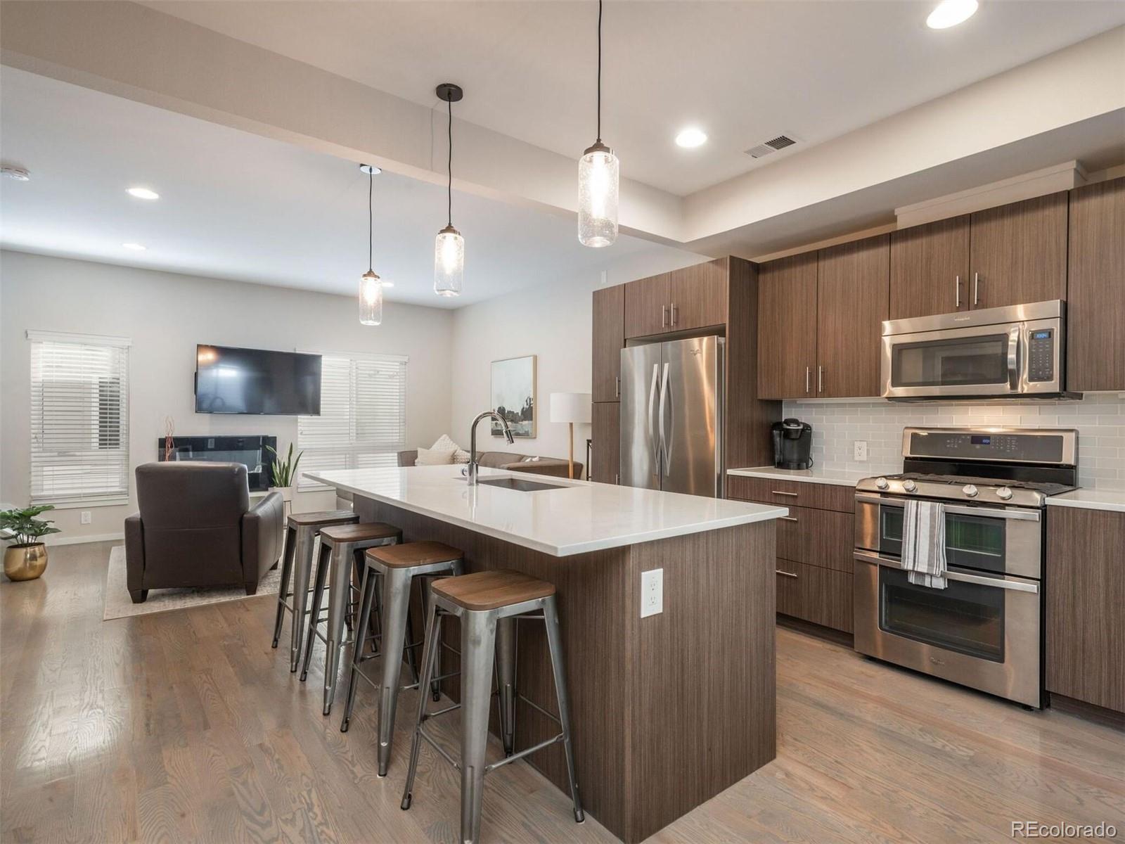 2725 W 25th Avenue Unit: 5