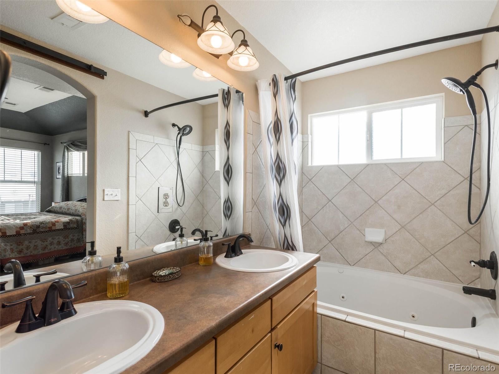 4115 Nordland Trail