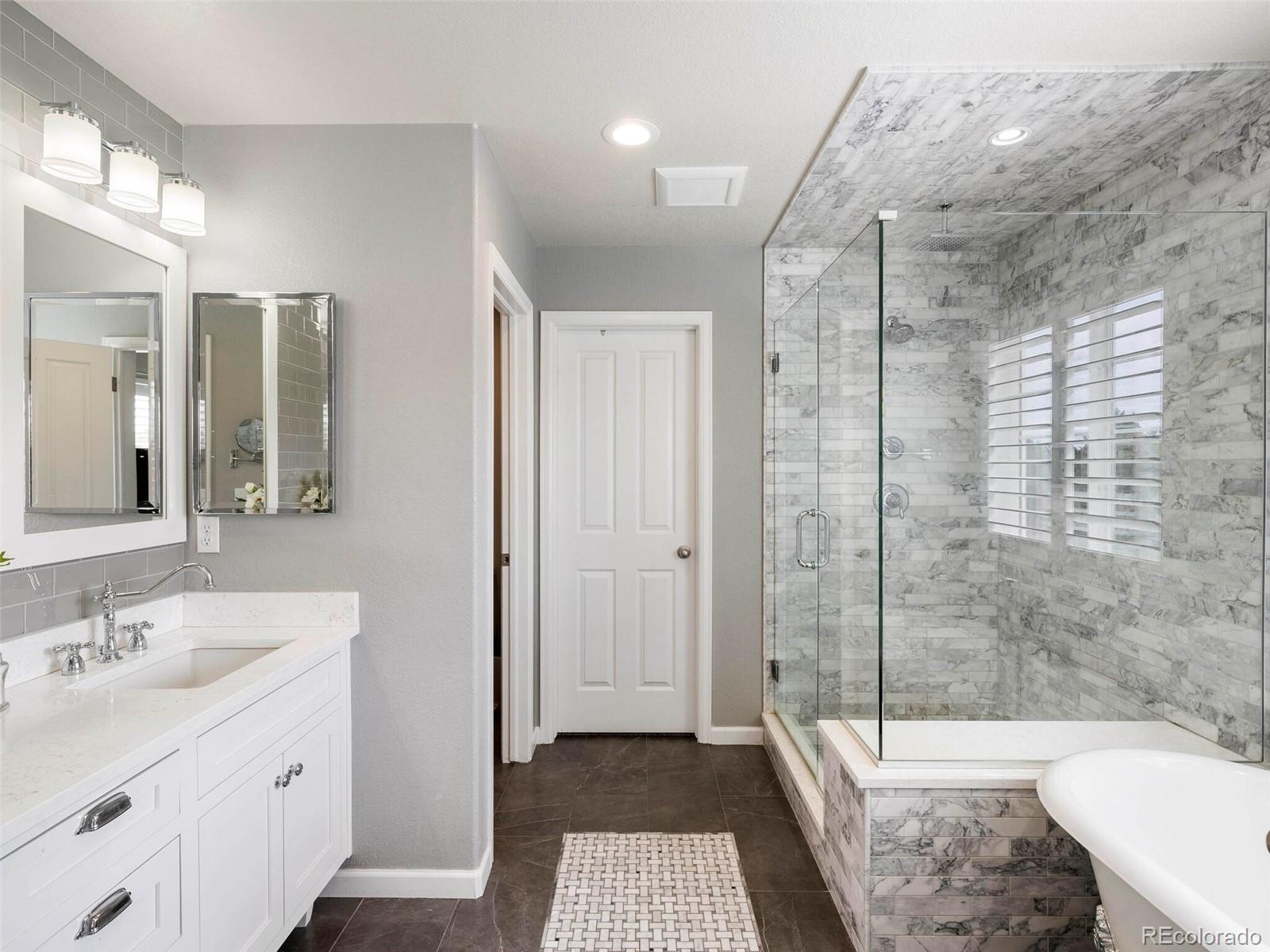 4545 S Monaco Street Unit: 433