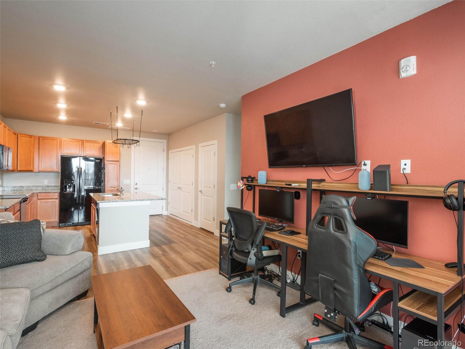 14301 E Tennessee Avenue Unit: 305