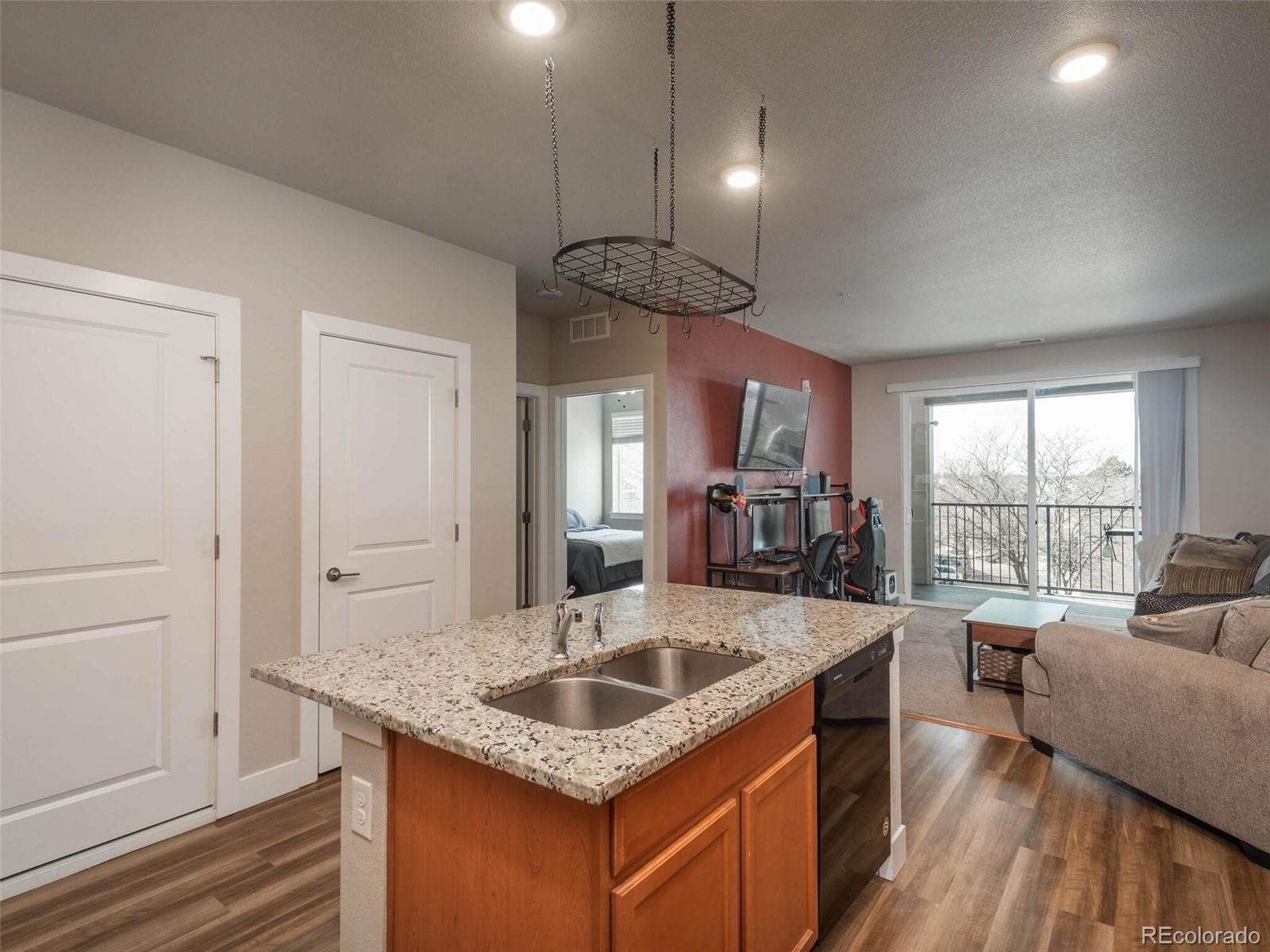 14301 E Tennessee Avenue Unit: 305