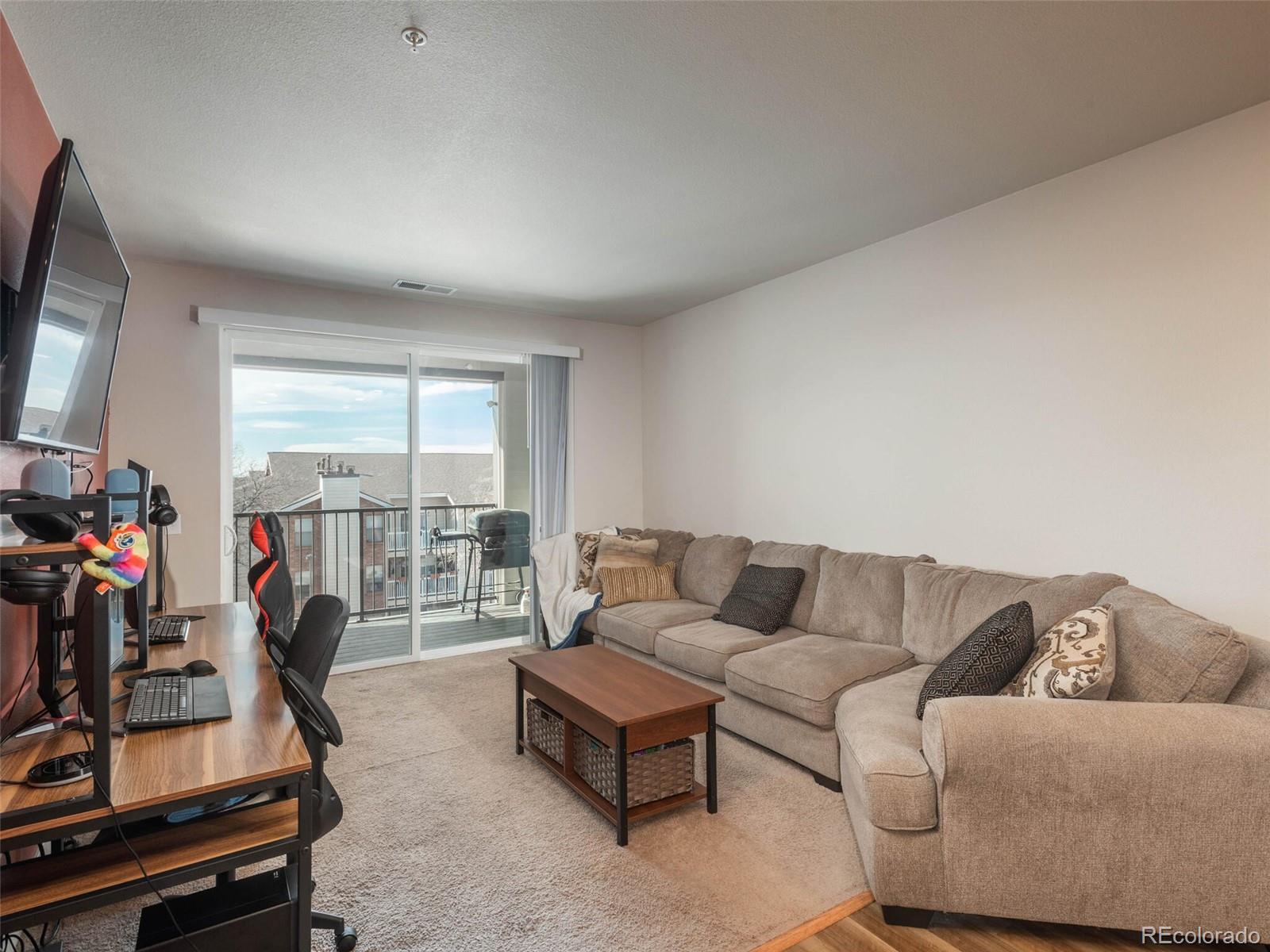14301 E Tennessee Avenue Unit: 305