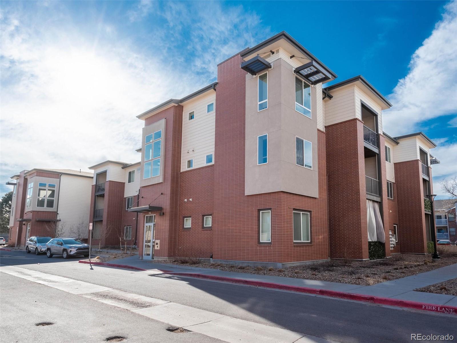 14301 E Tennessee Avenue Unit: 305