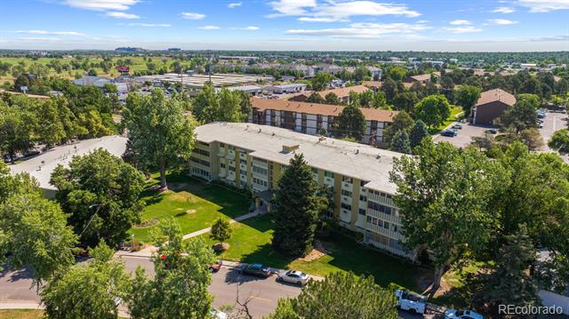 610 S Clinton Street Unit: 10A