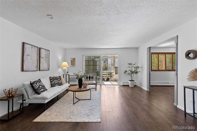 610 S Clinton Street Unit: 10A