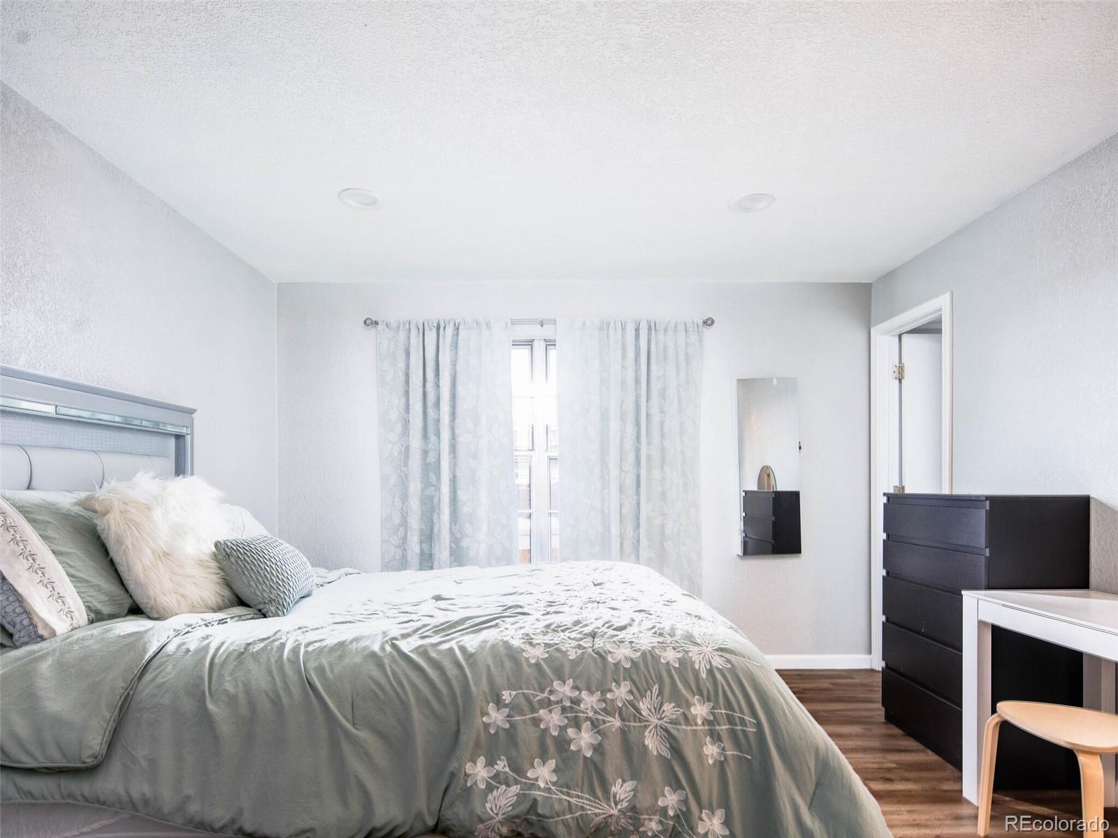 9434 E Girard Avenue Unit: 10
