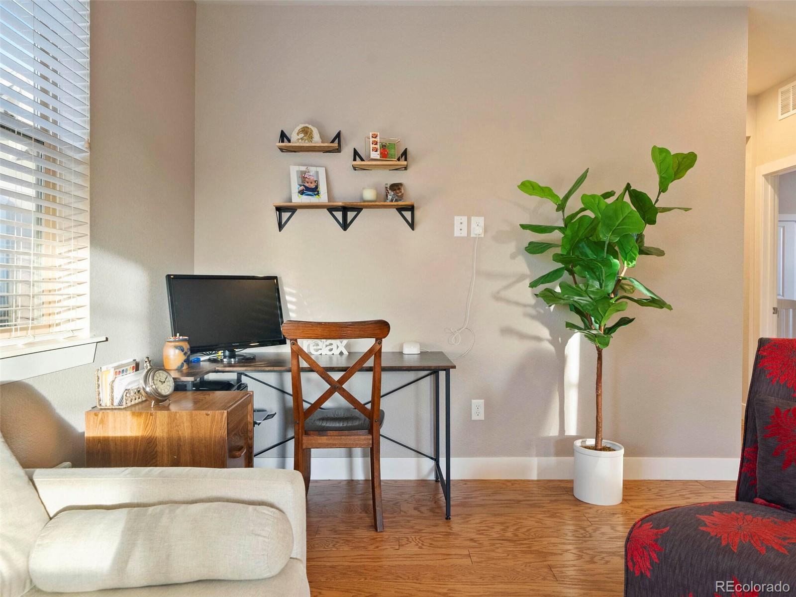 13705 Shoshone Lane