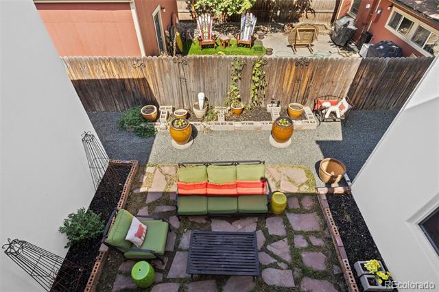 469 Elati Street