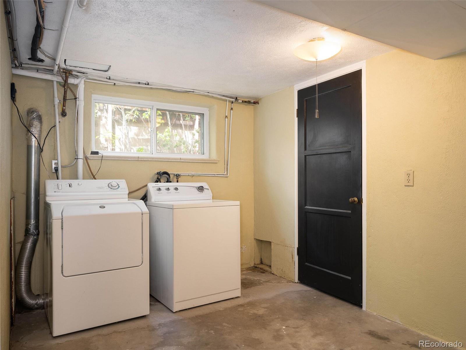 4630 W Hayward Place