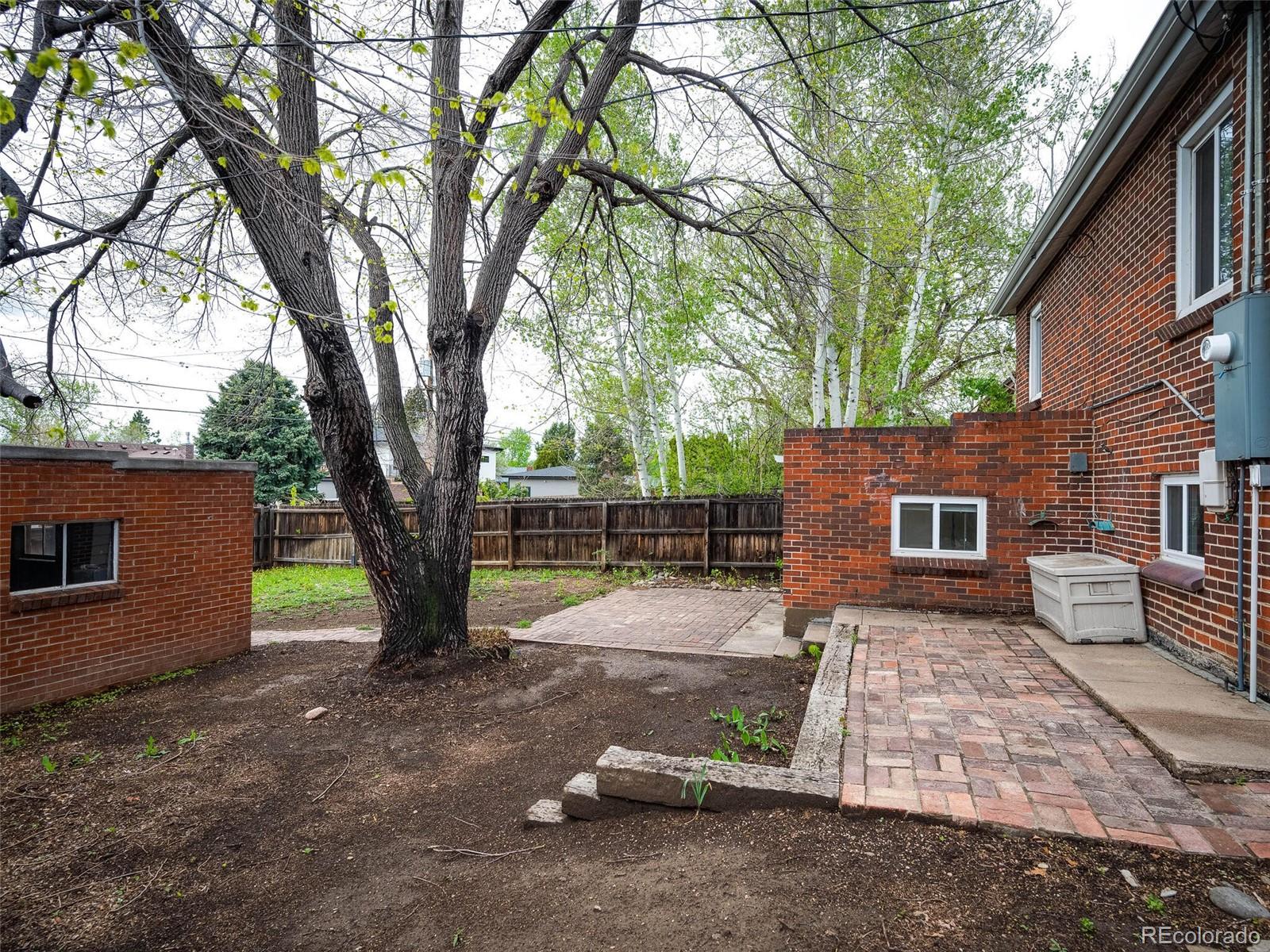 4630 W Hayward Place