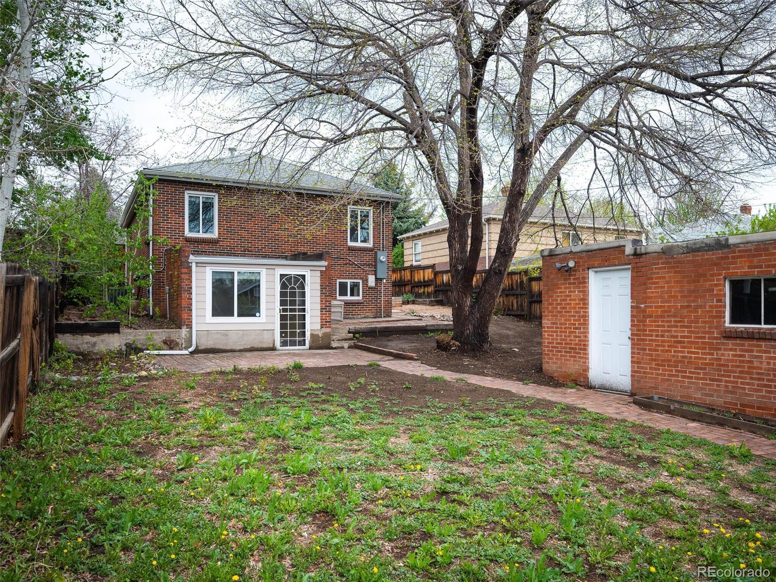 4630 W Hayward Place
