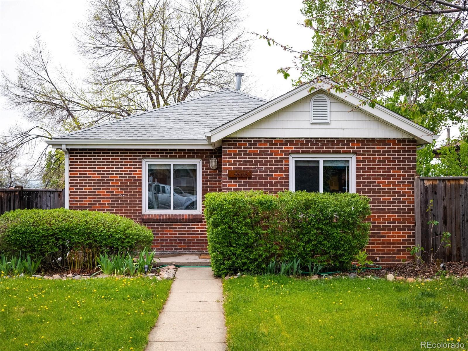 4630 W Hayward Place
