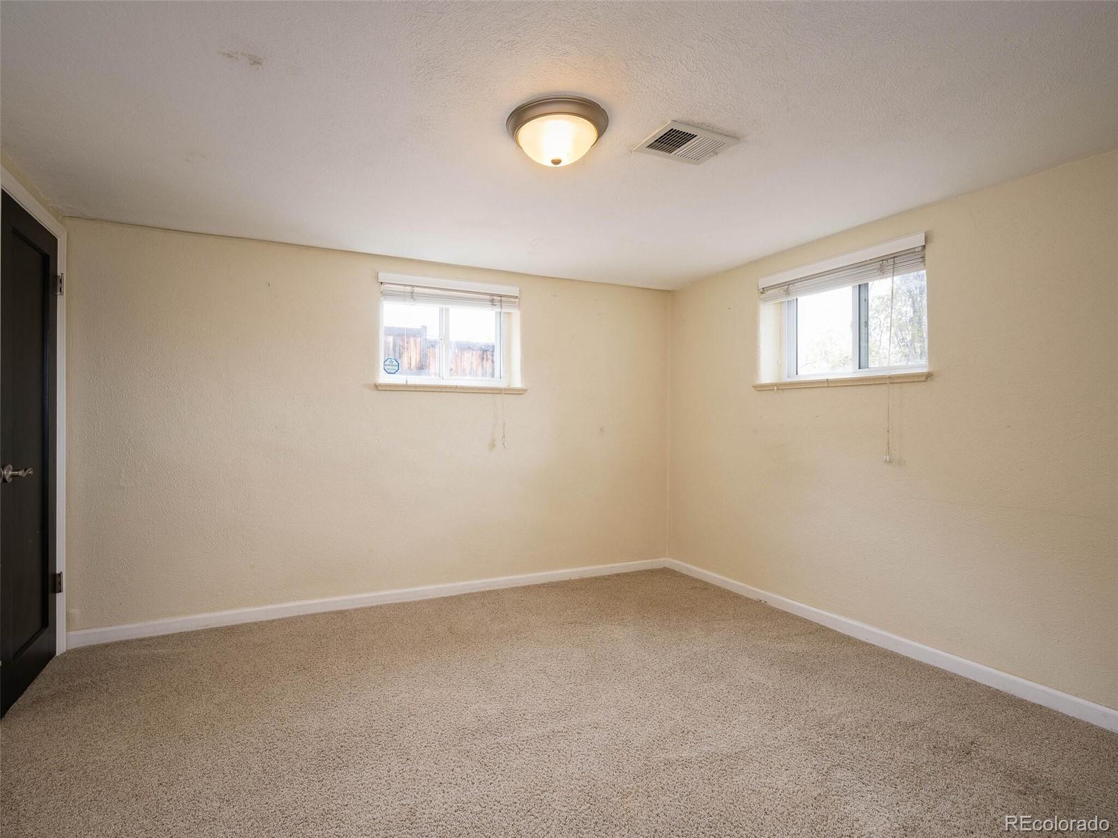 4630 W Hayward Place