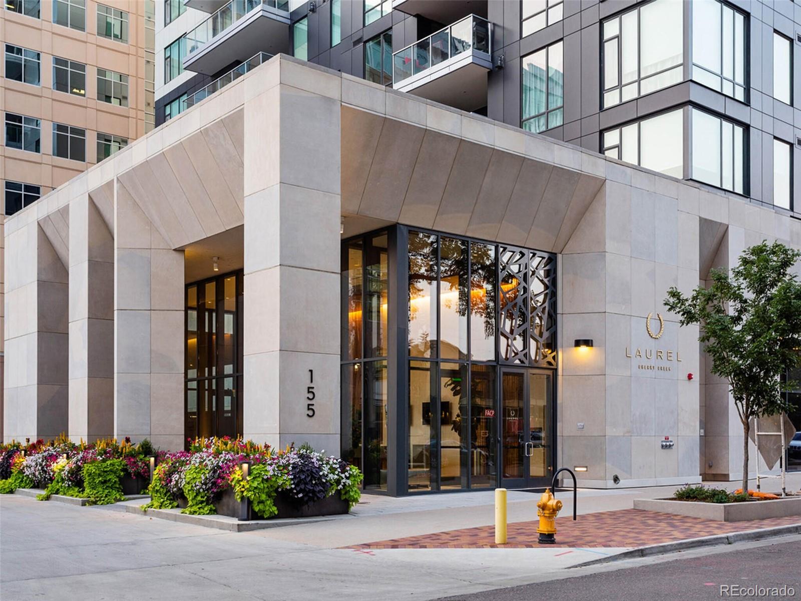 155 Steele Street Unit: 618