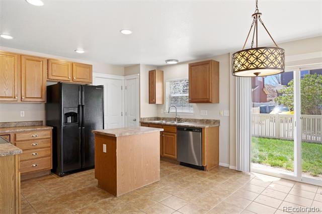 9472 E 109th Place