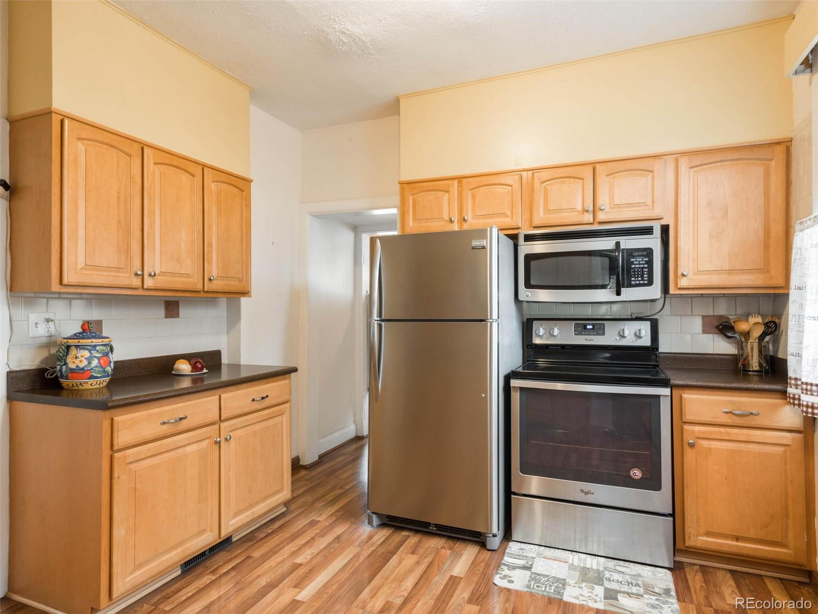 128 S 3rd Avenue