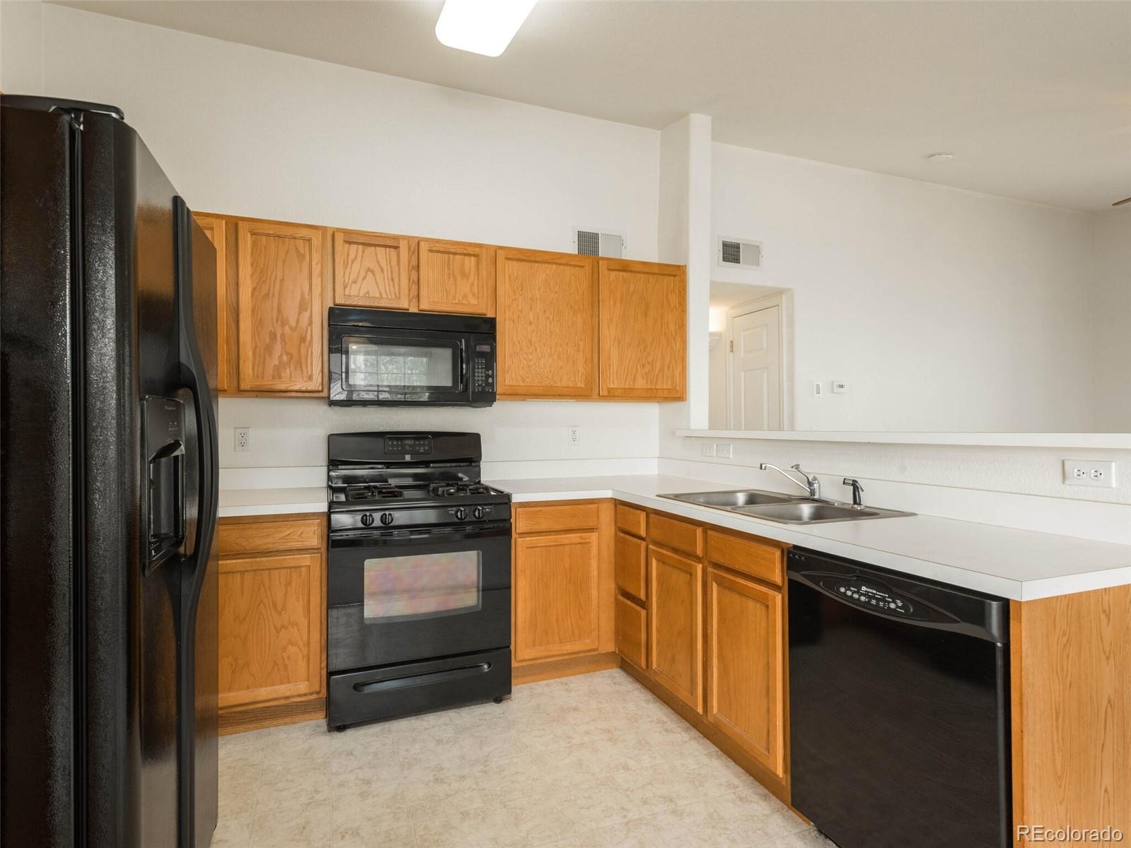 9904 E Carolina Circle Unit: 202