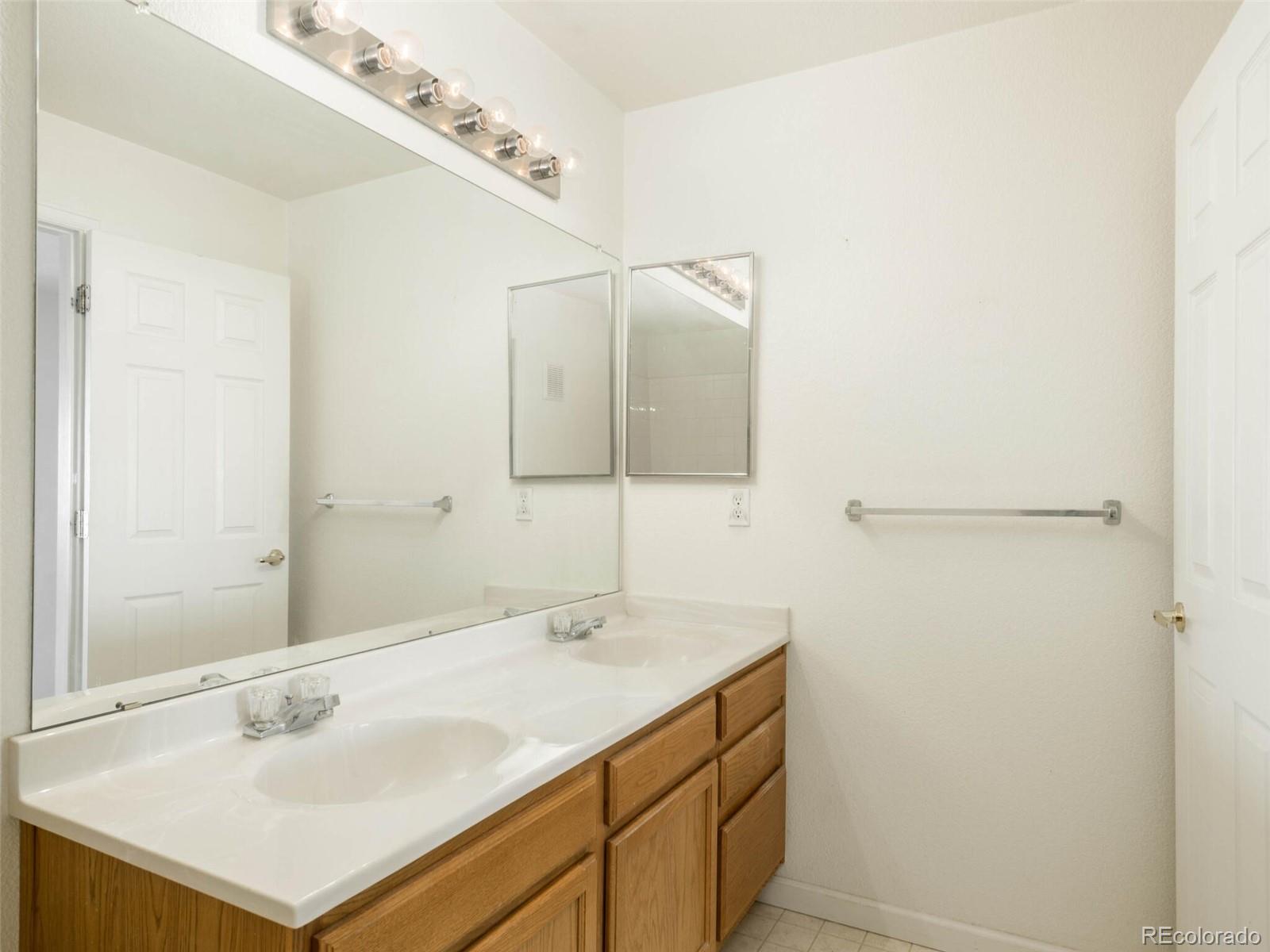 9904 E Carolina Circle Unit: 202