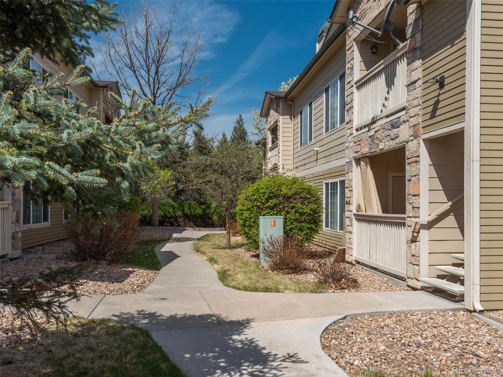 9904 E Carolina Circle Unit: 202
