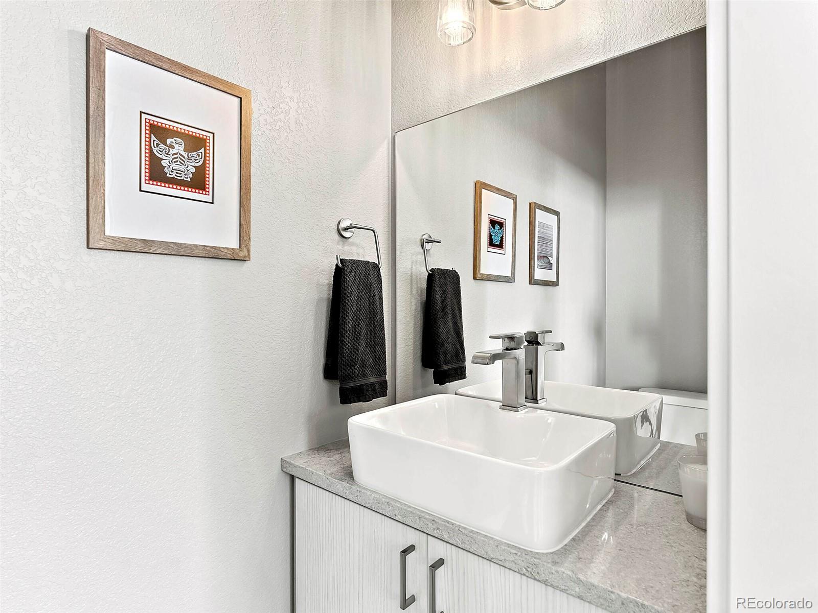 2737 W 24th Avenue Unit: 8