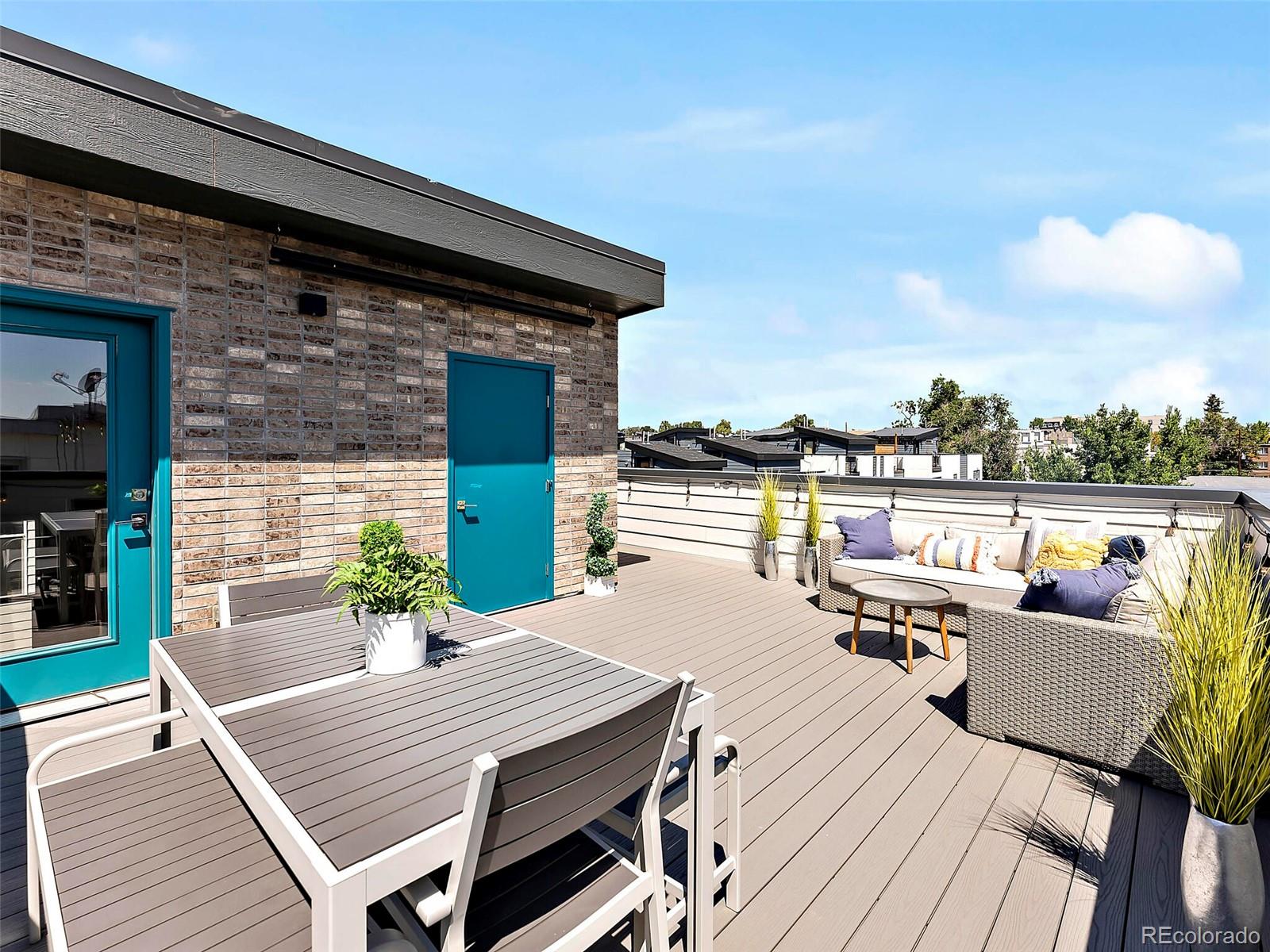 2737 W 24th Avenue Unit: 8