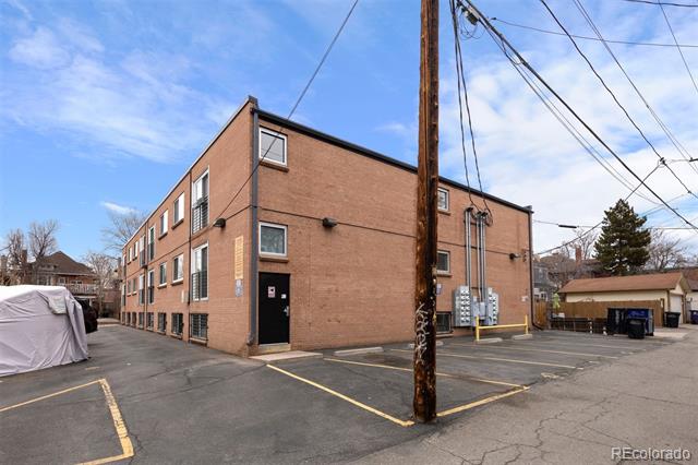 1032 N Clarkson Street Unit: 201