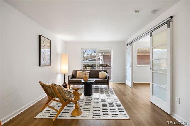 1032 N Clarkson Street Unit: 201
