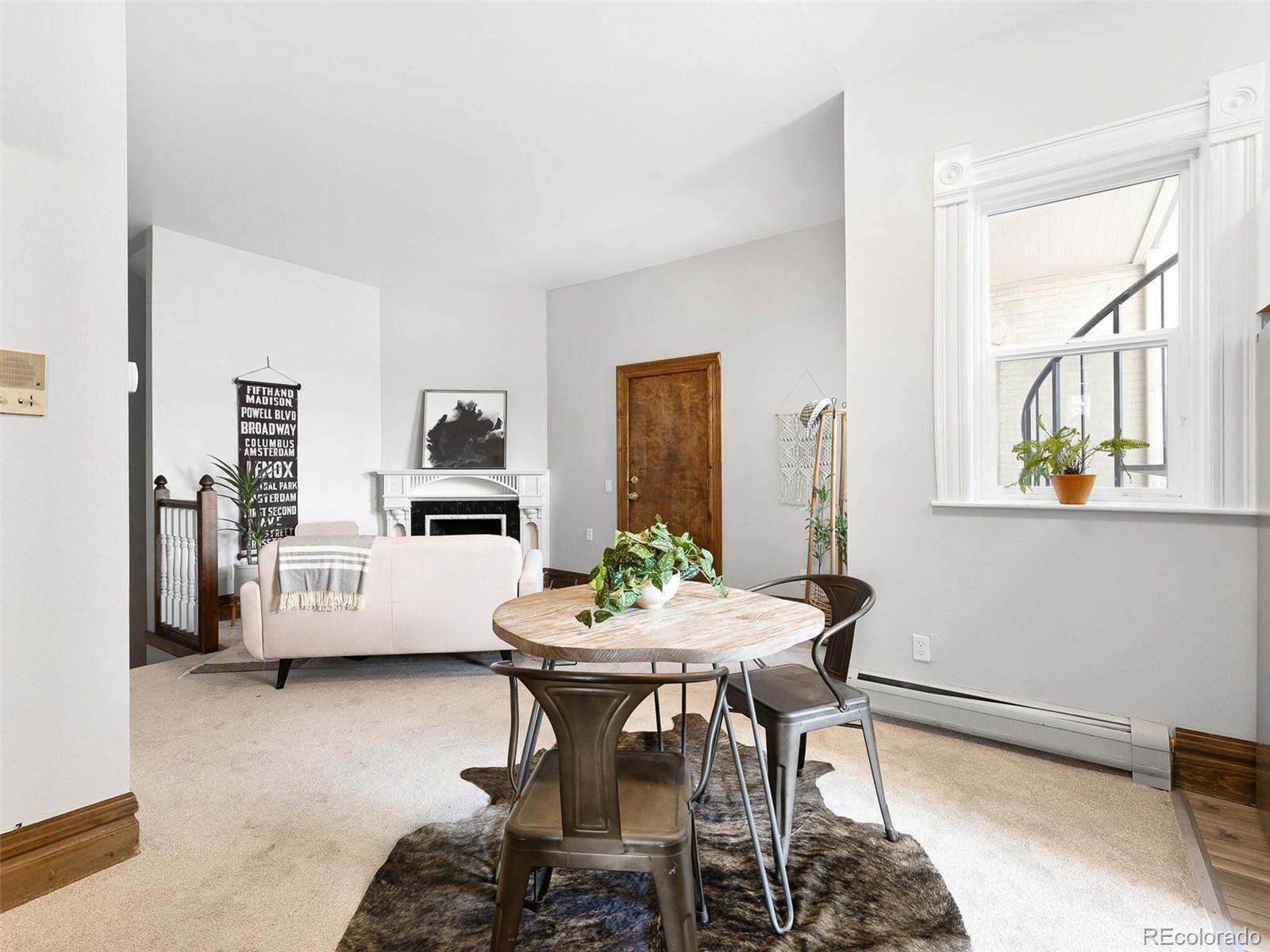 813 E 14th Avenue Unit: 4