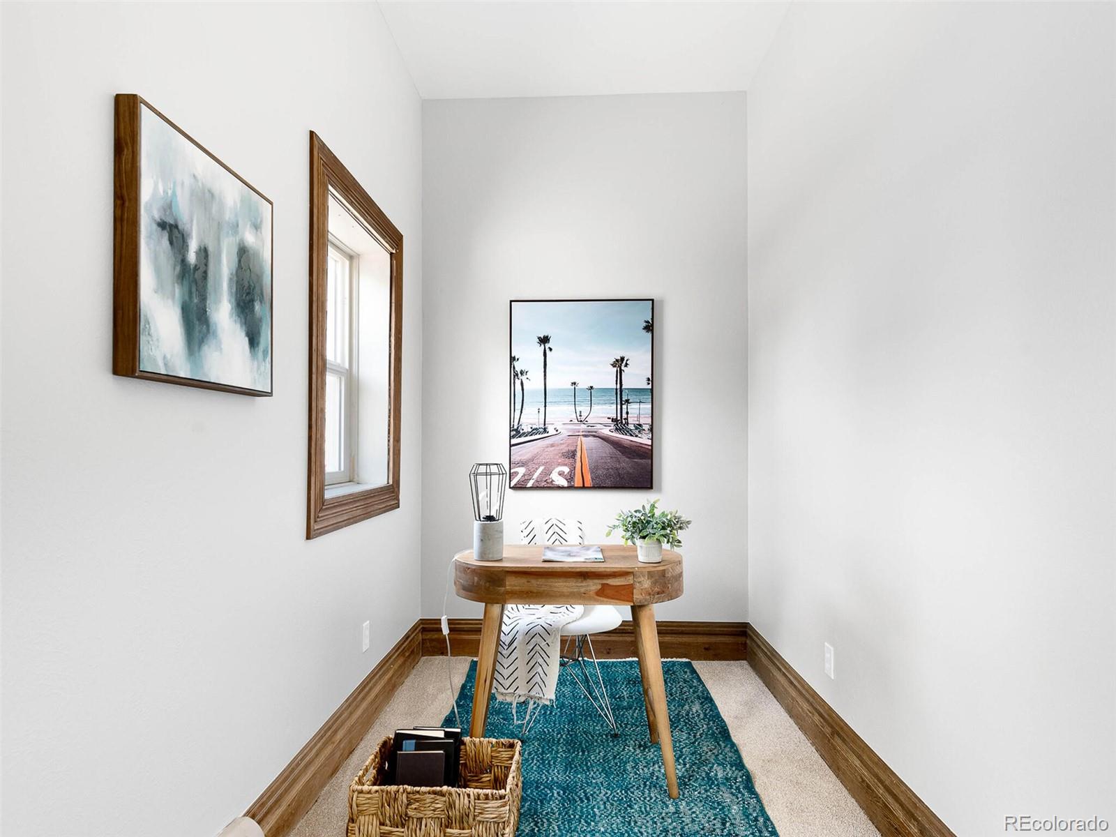 813 E 14th Avenue Unit: 4