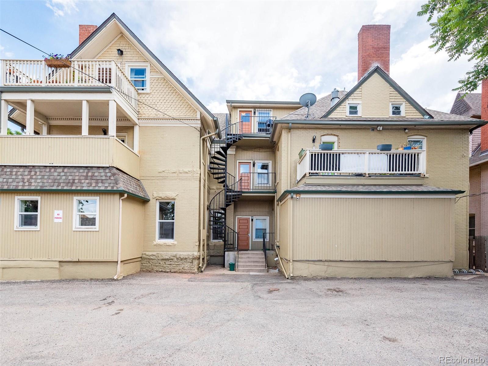 813 E 14th Avenue Unit: 4