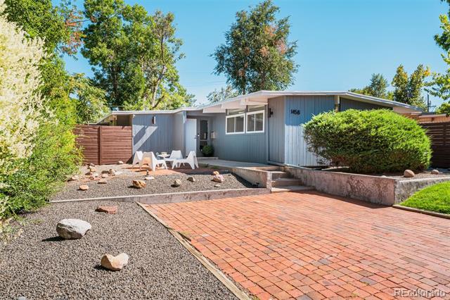 1458 S Fairfax Street