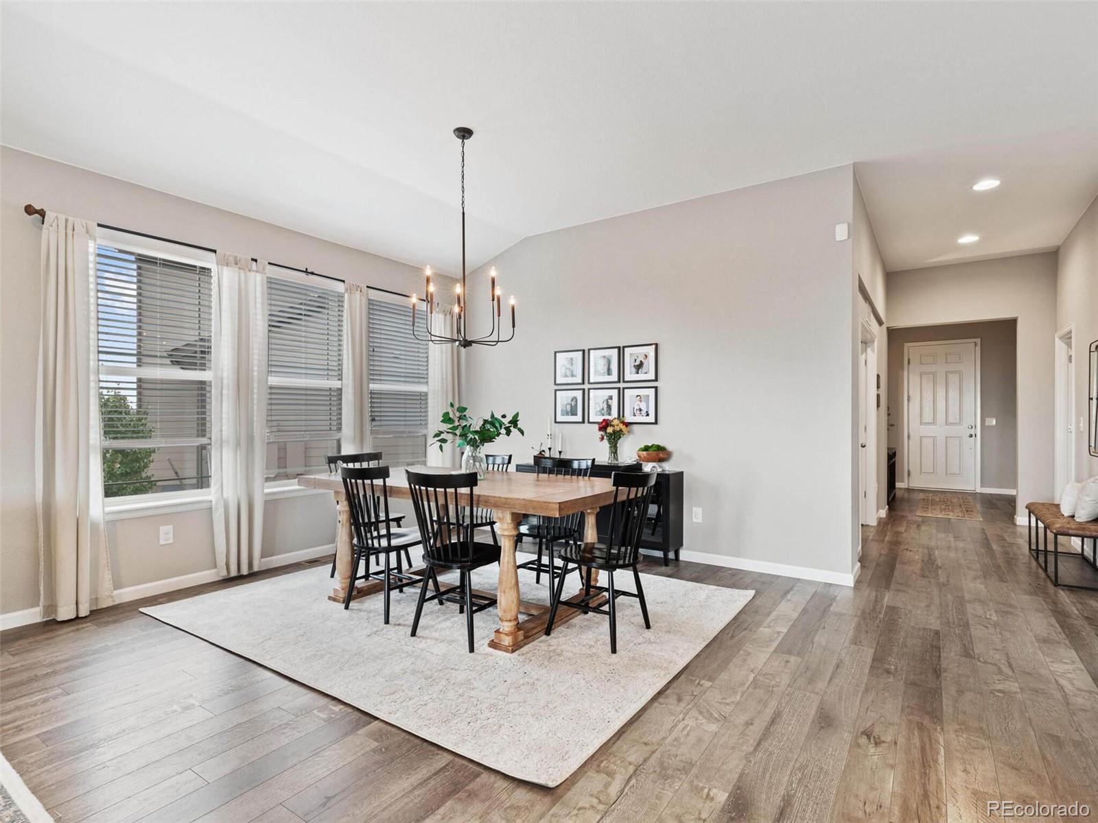 8884 Flattop Way