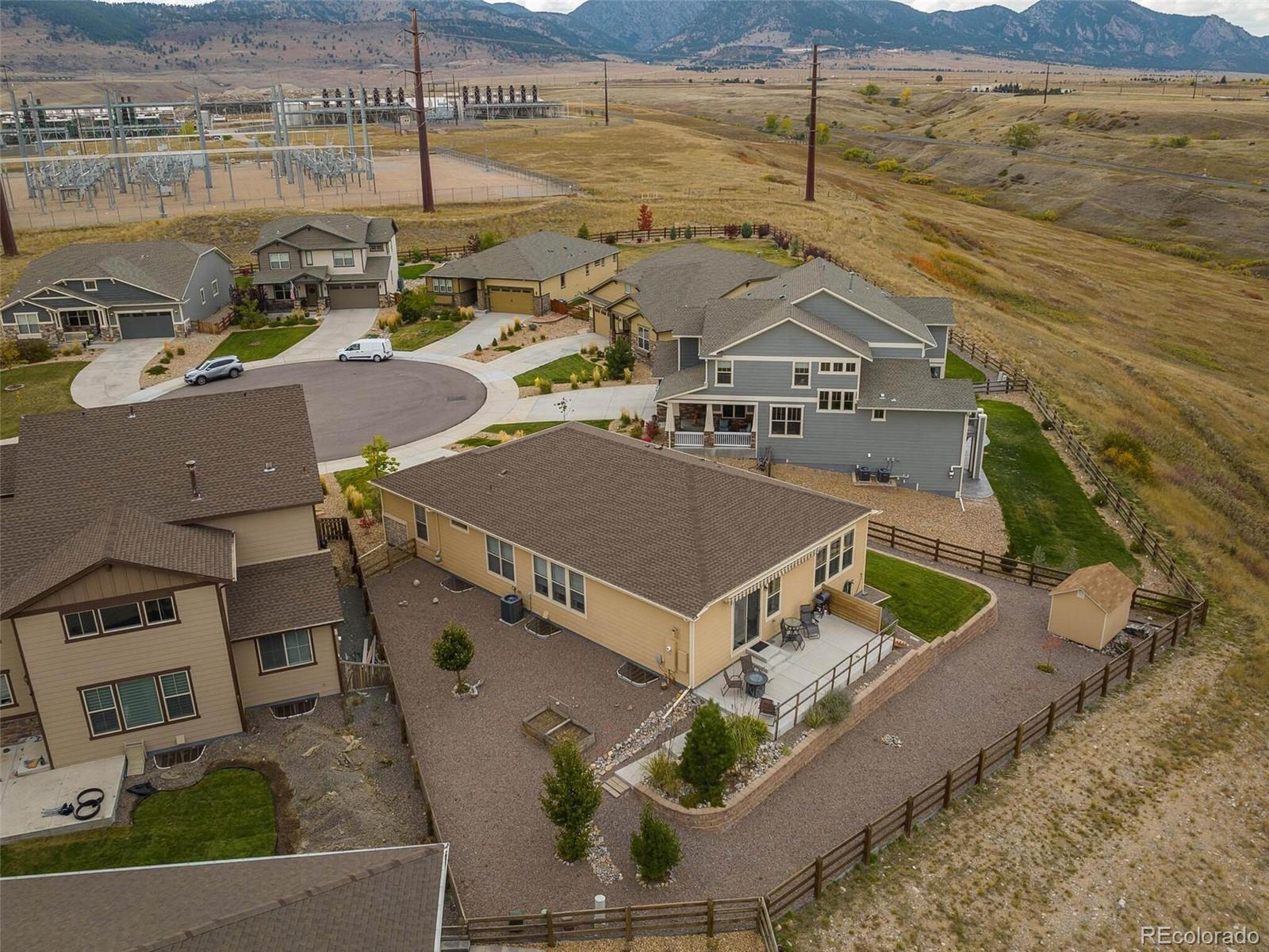 8884 Flattop Way