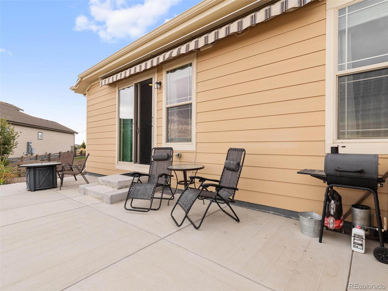 8884 Flattop Way