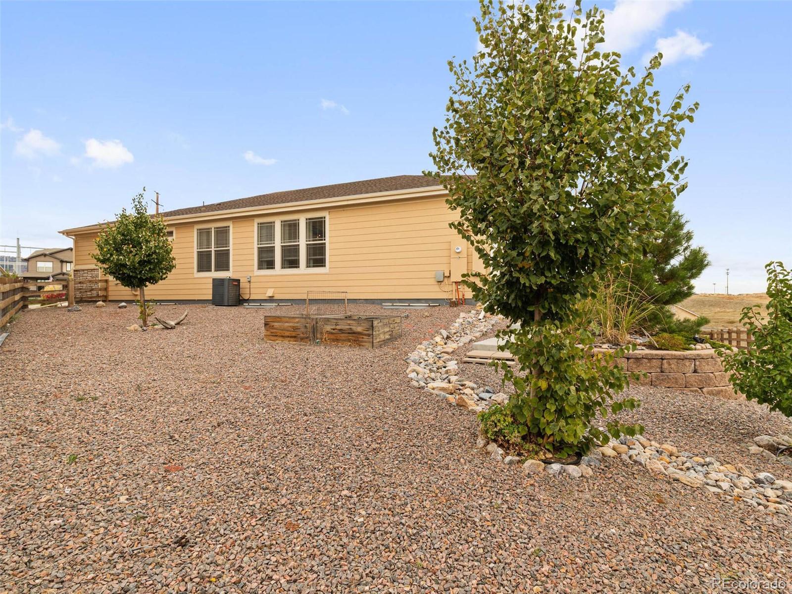 8884 Flattop Way