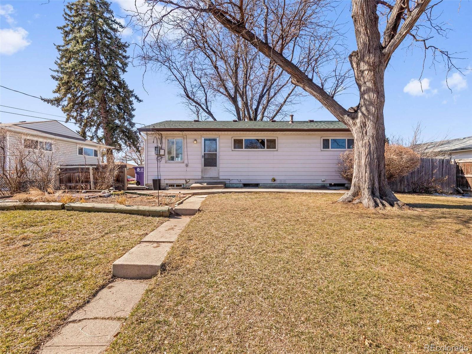 1246 S Wyandot Way