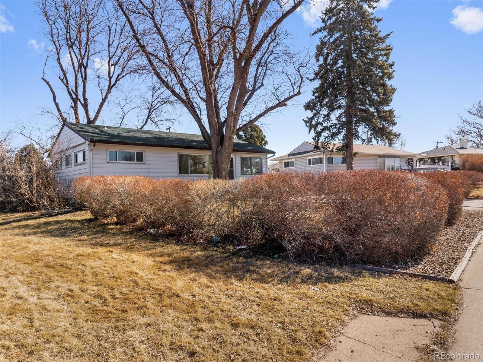 1246 S Wyandot Way