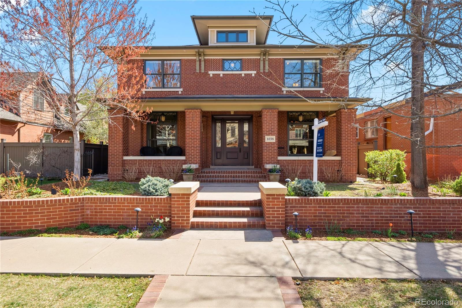1038 S Race Street