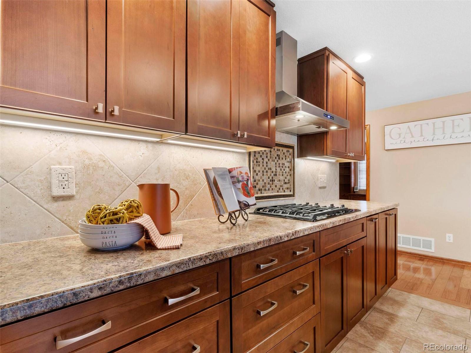 10442 W 54th Place