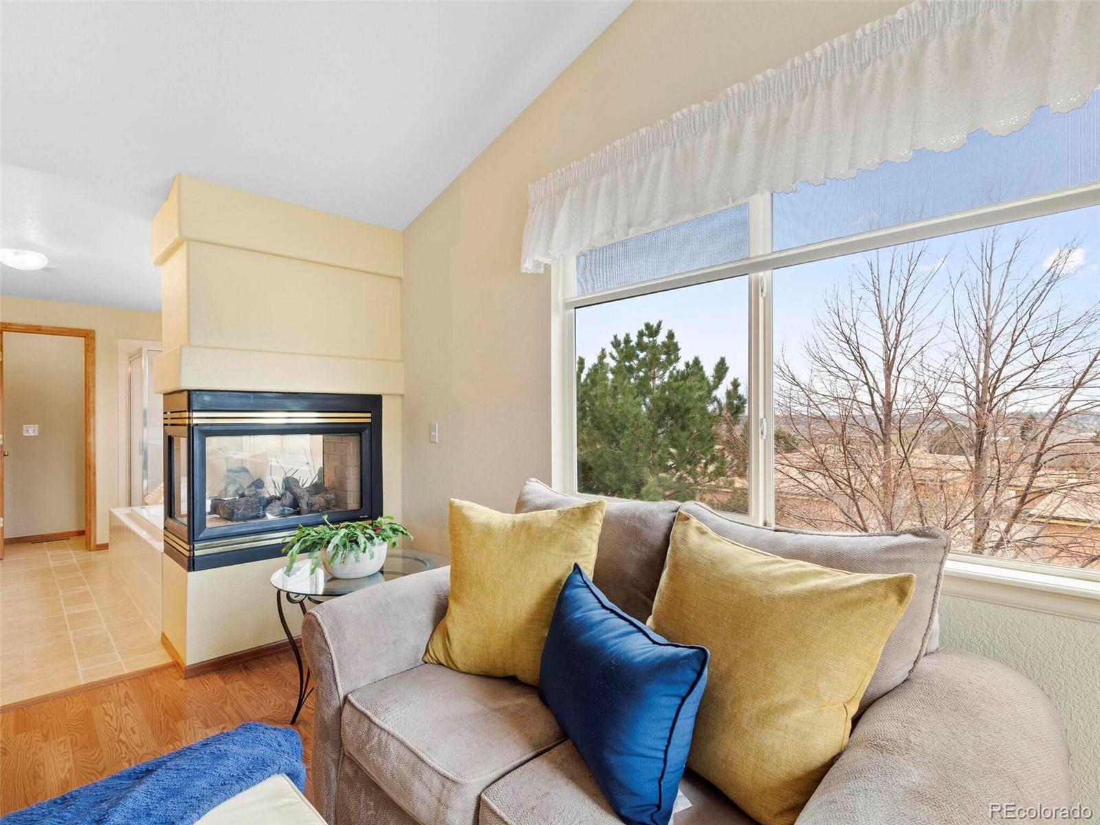 10442 W 54th Place