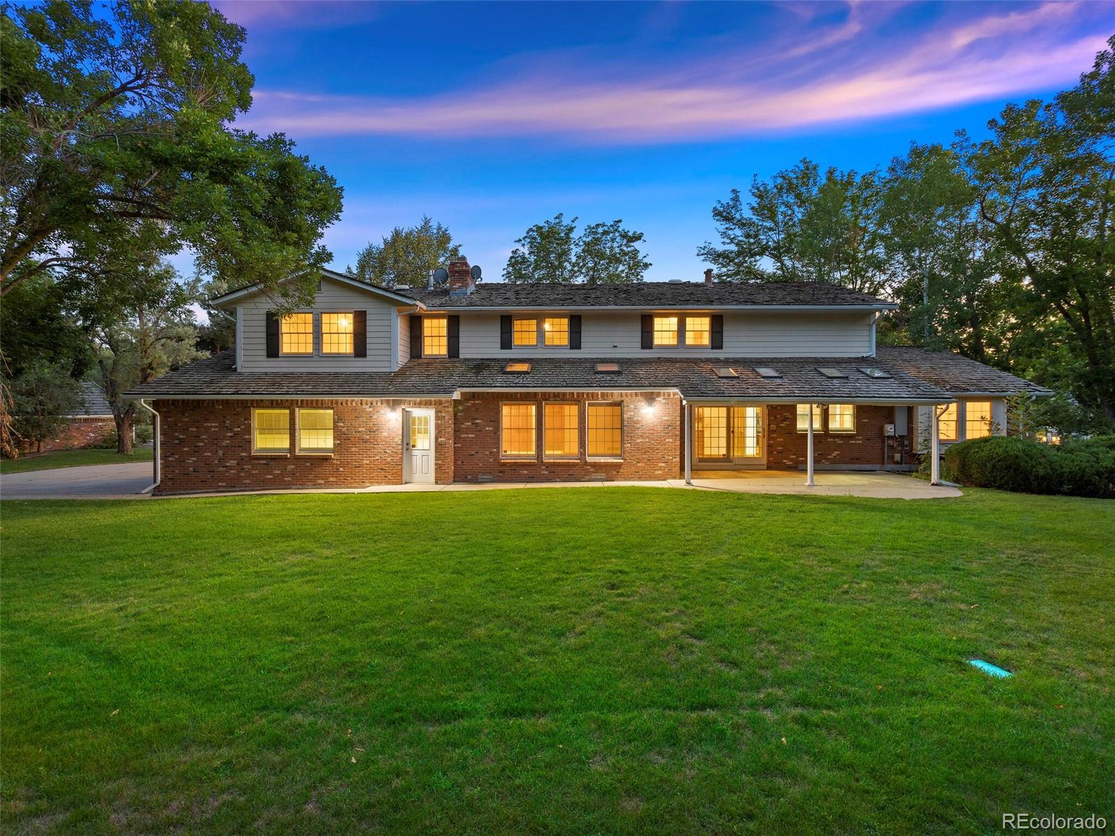 5816 Oak Creek Lane
