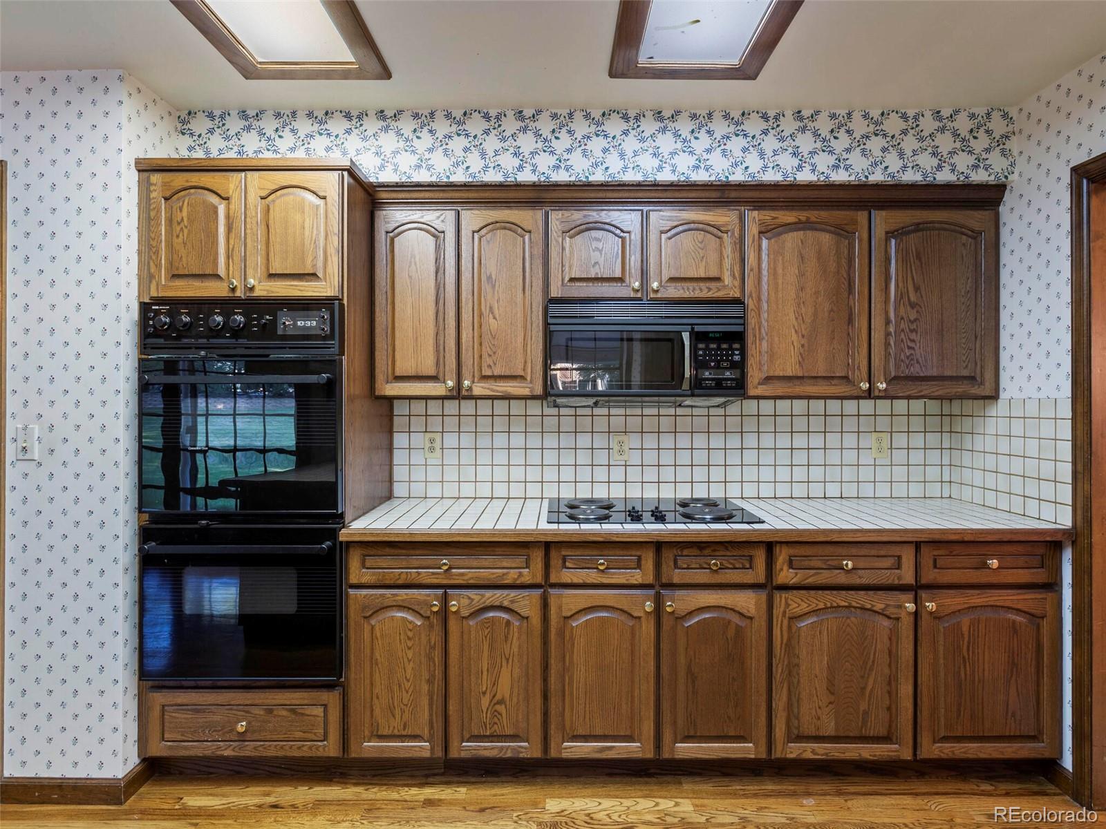 5816 Oak Creek Lane