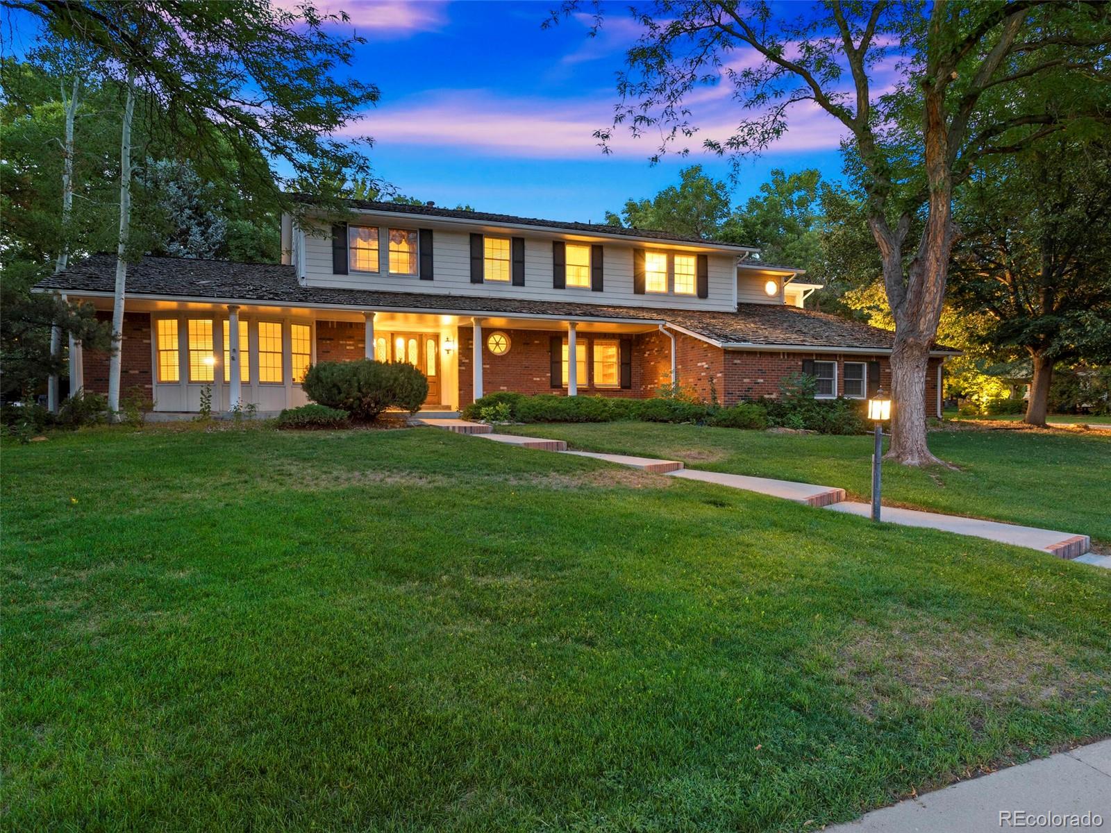 5816 Oak Creek Lane