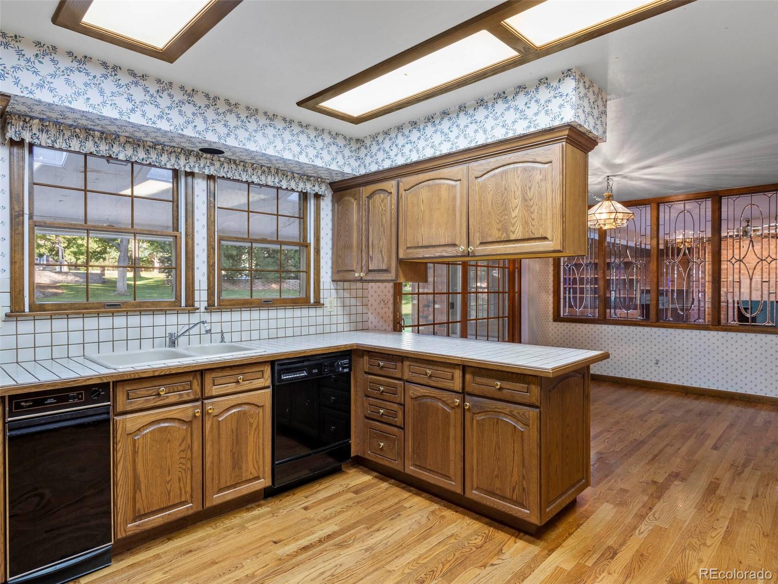 5816 Oak Creek Lane