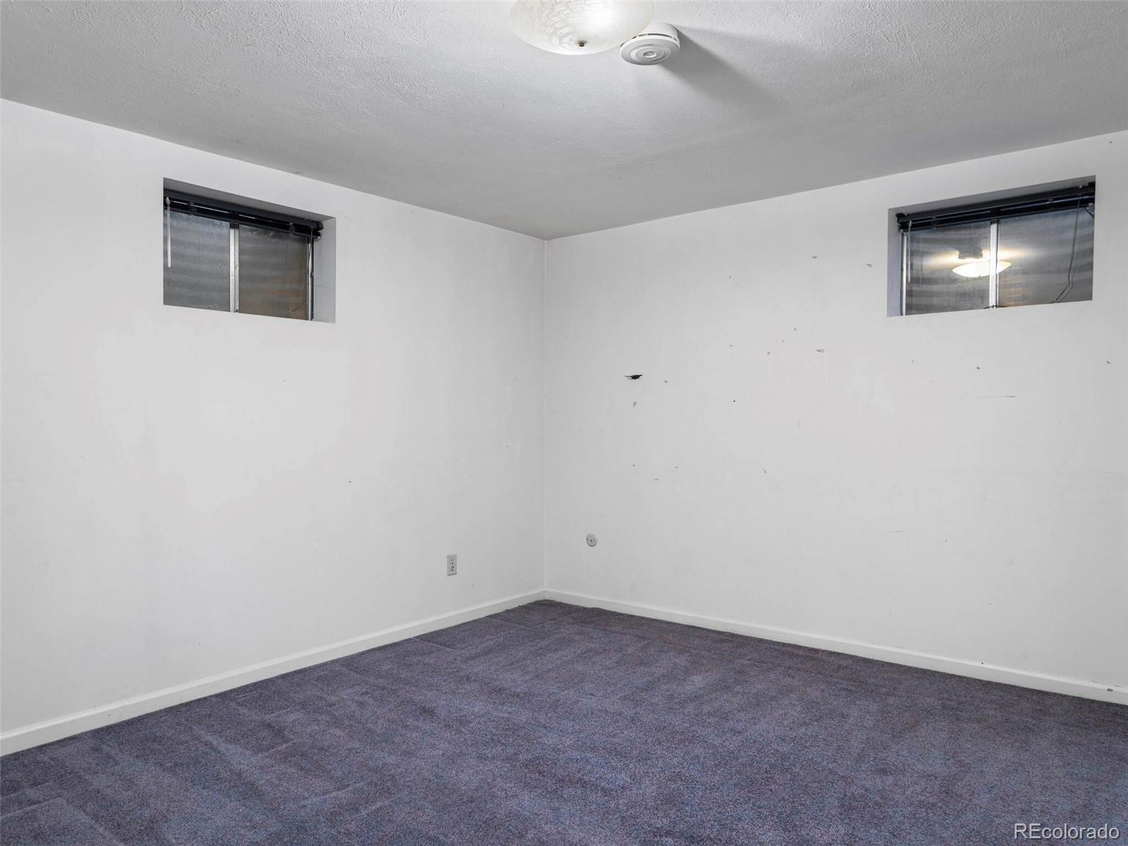 5816 Oak Creek Lane