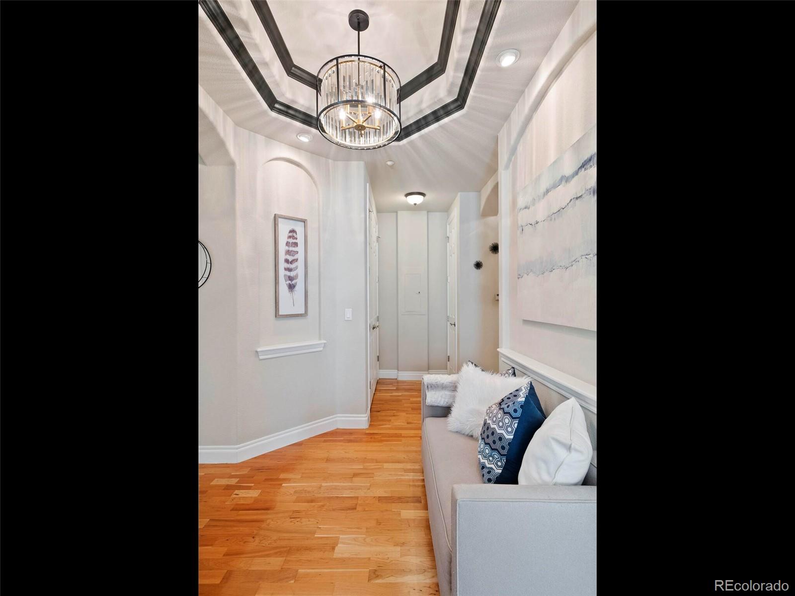 40 Madison Street Unit: 202