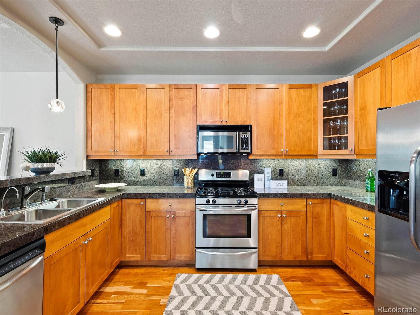 40 Madison Street Unit: 202